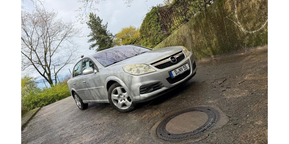 Opel Vectra 154.000 km 2.900 &euro; Düsseldorf 40237