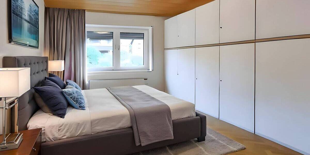 Massives, flexibel nutzbares 2-FH mit 176m² WFL & großer ausgebauter Nutzfläche + EEK D in Buchholz 6 zimmer