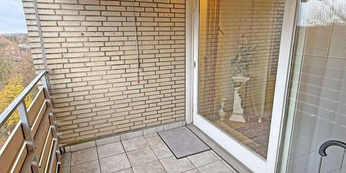 Attraktive 4-Zimmer-Wohnung mit Loggia und Aufzug in Neukirchen-Vluyn! 4 zimmer