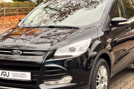 Ford Kuga 113.000 km 10.480 € Düsseldorf 40593