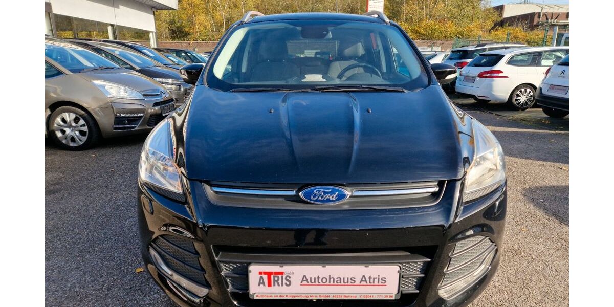 Ford Kuga 181.000 km 6.950 &euro; Bottrop 46238