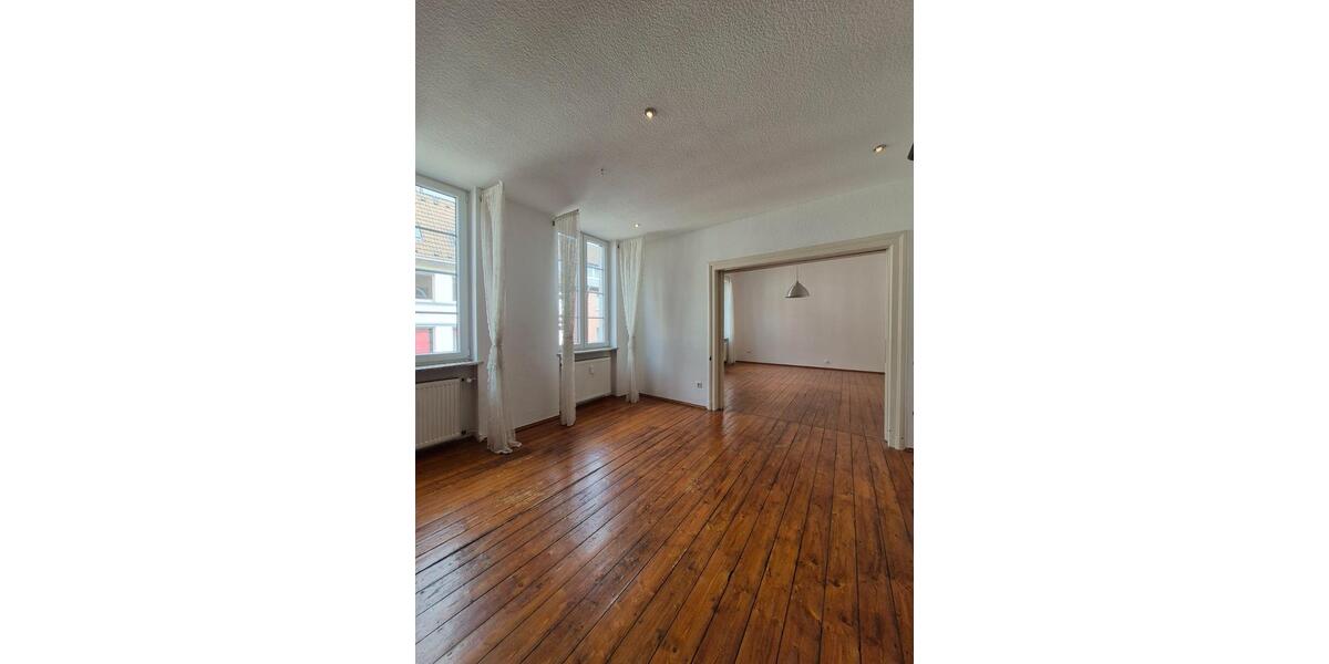 Mehrfamilienhaus, Wohnhaus Krefeld - 8 Zimmer, 316 m&sup2;, 554.000&euro; | Angebot:27096844