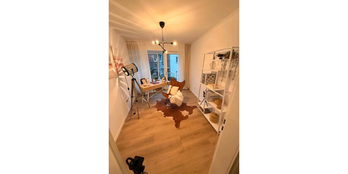 Sanierte Eigentumswohnung ohne Maklergebühr in 47198 Duisburg 3 zimmer