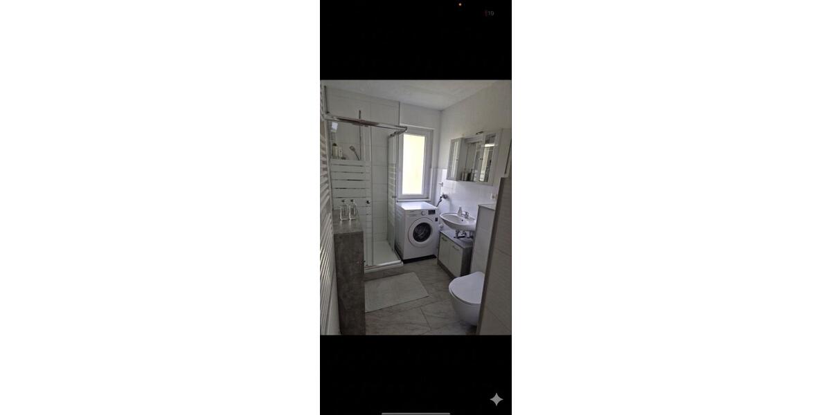 Etagenwohnung Velbert Pöthen - 4 Zimmer, 120 m&sup2;, 1.150&euro; | Angebot:26408186