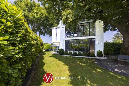 Haus zum Kaufen in Meerbusch 1.748.000 € 306 m² 5 zimmer