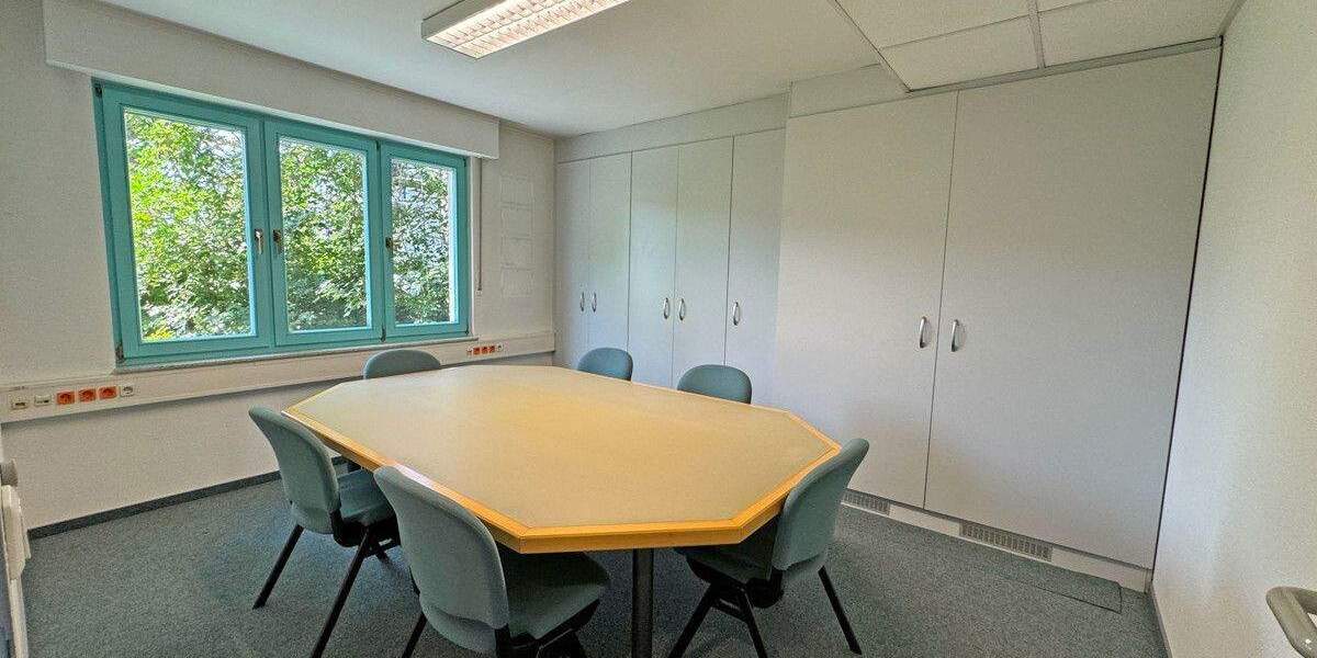 Gewerbeobjekt Voerde Holthausen - 7 Zimmer, 140 m&sup2;, 390.000&euro; | Angebot:25154929