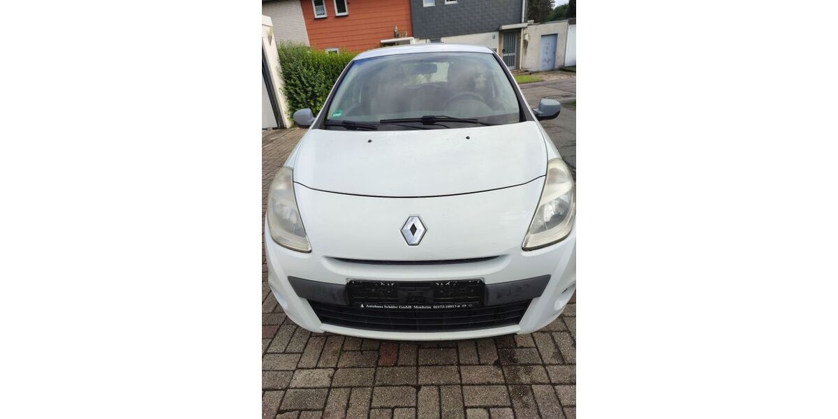 Renault Clio 150.000 km 1.699 &euro; Gladbeck 45968