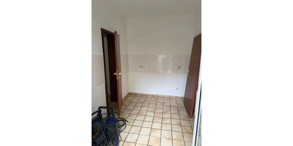 Erdgeschoßwohnung Krefeld Cracau - 2 Zimmer, 46 m&sup2;, 410&euro; | Angebot:25478932