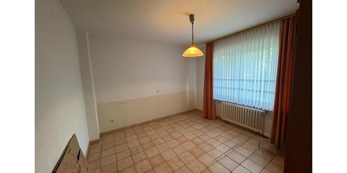 Mehrfamilienhaus, Wohnhaus Krefeld Dießem - 360.000&euro; | Angebot:26423534