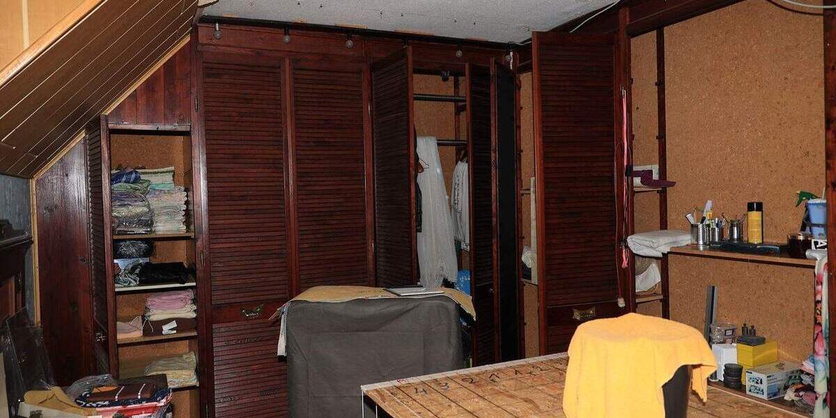 Reihenmittelhaus Duisburg Hochemmerich - 4 Zimmer, 72 m&sup2;, 122.000&euro; | Angebot:23335968