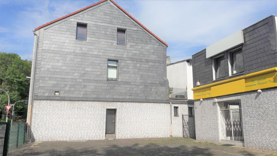 Dachgeschoßwohnung Duisburg Essenberg - 3 Zimmer, 450&euro; | Angebot:21343656