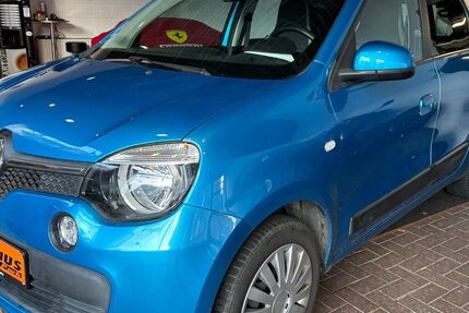Renault Twingo 124.751 km 4.990 &euro; Moers 47441