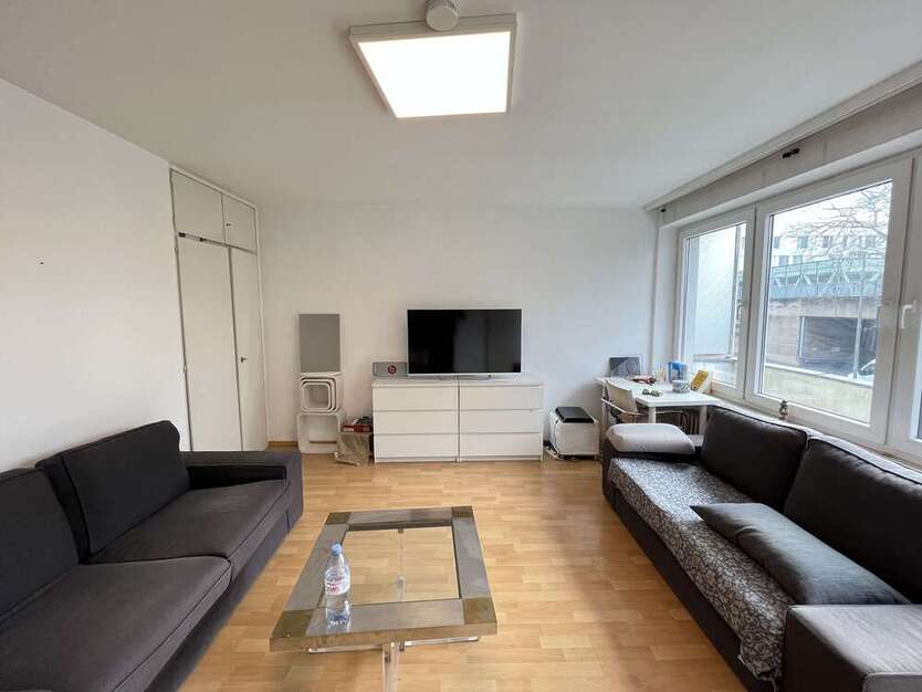Wohnung zum Kaufen in Düsseldorf 145.000 € 36.1 m²