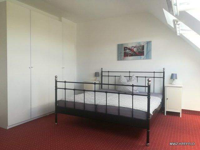Etagenwohnung Krefeld Cracau - 2 Zimmer, 62 m&sup2;, 530&euro; | Angebot:26417876