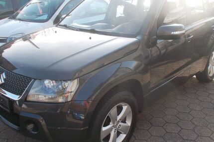 Suzuki Grand Vitara 146.000 km 8.990 &euro; Bochum 44809