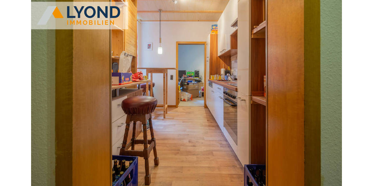 Etagenwohnung Gelsenkirchen Ückendorf - 3 Zimmer, 84 m&sup2;, 131.000&euro; | Angebot:24032435