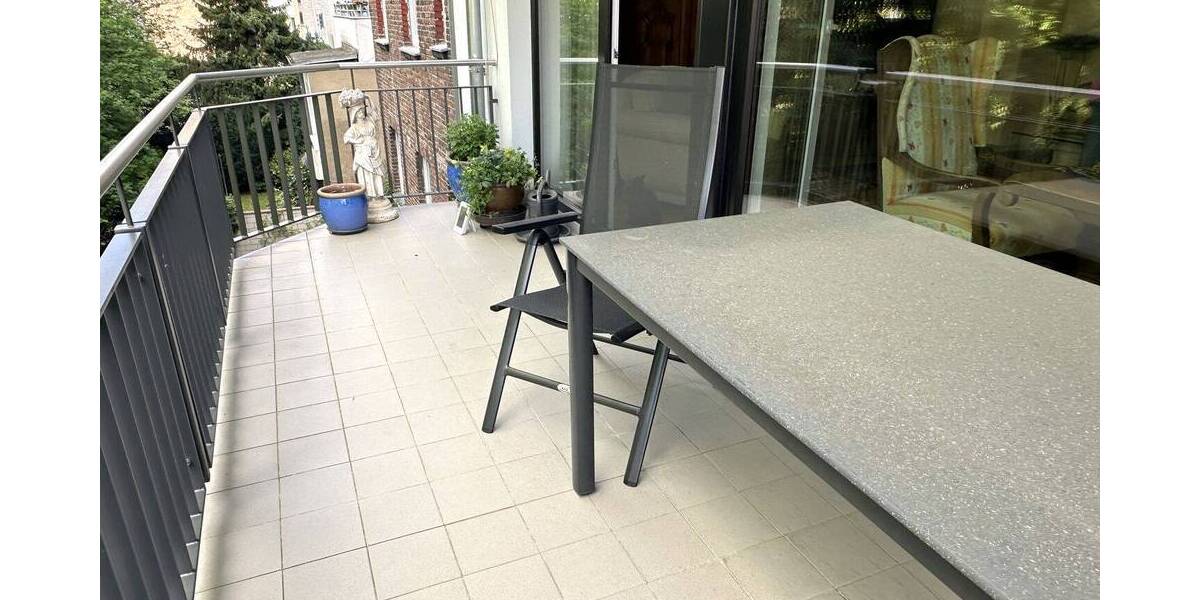 Etagenwohnung Düsseldorf Oberkassel - 4 Zimmer, 106 m&sup2;, 649.000&euro; | Angebot:26842324