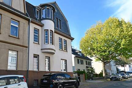 Tausend & Eine Möglichkeit! Variables Jugendstil-3FH mit 2 freien Einheiten im Kettwiger Städtchen 1 zimmer