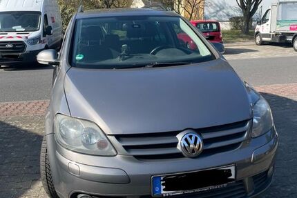 VW Golf Plus 200.000 km 3.600 &euro; Essen 45147