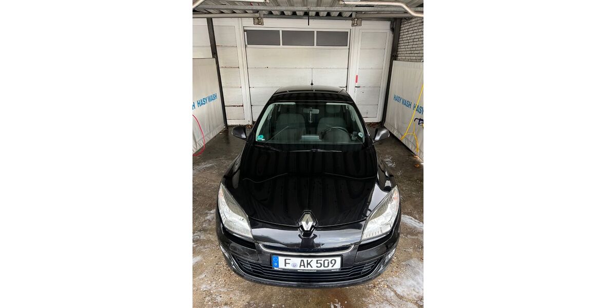 Renault Megane 128.000 km 3.799 &euro; Düsseldorf 40229