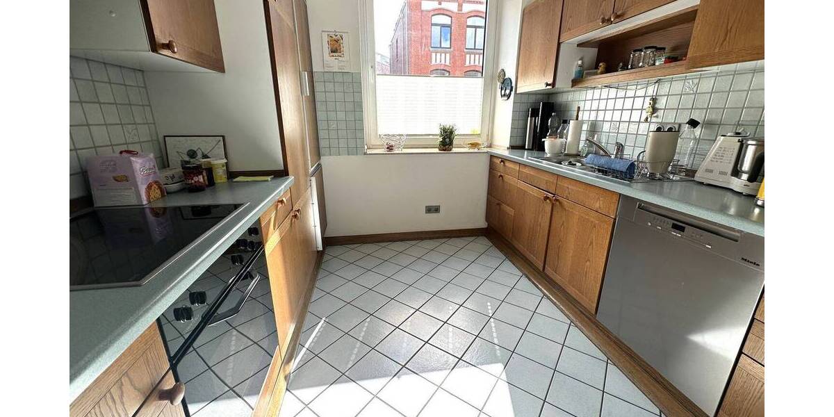 Etagenwohnung Düsseldorf Oberkassel - 4 Zimmer, 106 m&sup2;, 649.000&euro; | Angebot:26842324