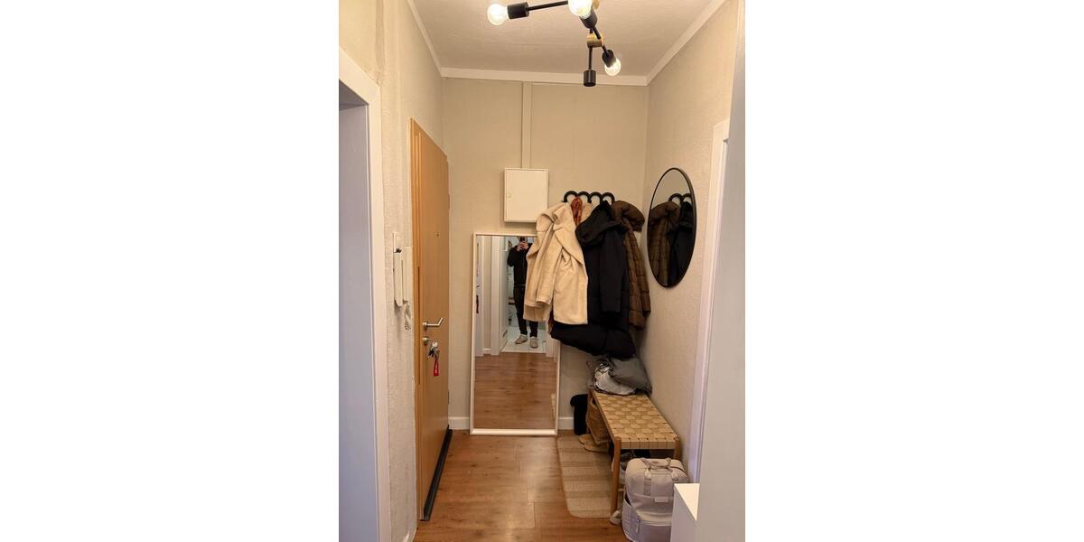 Etagenwohnung Bochum Wiemelhausen - 2 Zimmer, 40 m&sup2;, 350&euro; | Angebot:25484226