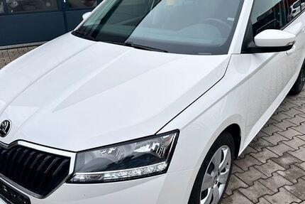 Skoda Fabia 59.000 km 12.200 &euro; Oberhausen 46145