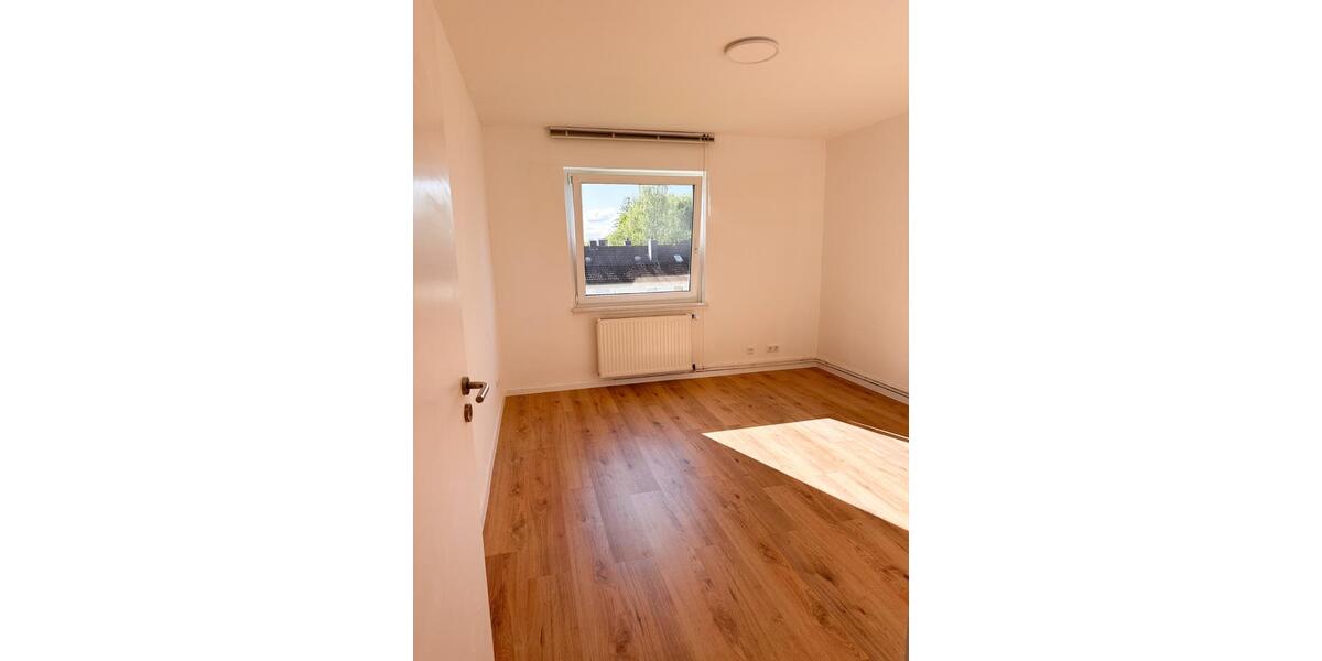 Etagenwohnung Mülheim an der Ruhr Broich - 2.5 Zimmer, 49 m&sup2;, 575&euro; | Angebot:26397819