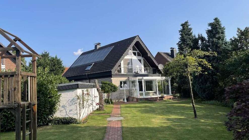 Haus zum Kaufen in Neukirchen-Vluyn 358.000 € 149 m²