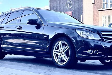 Mercedes-Benz C 250 143.500 km 12.700 &euro; Dinslaken 46535