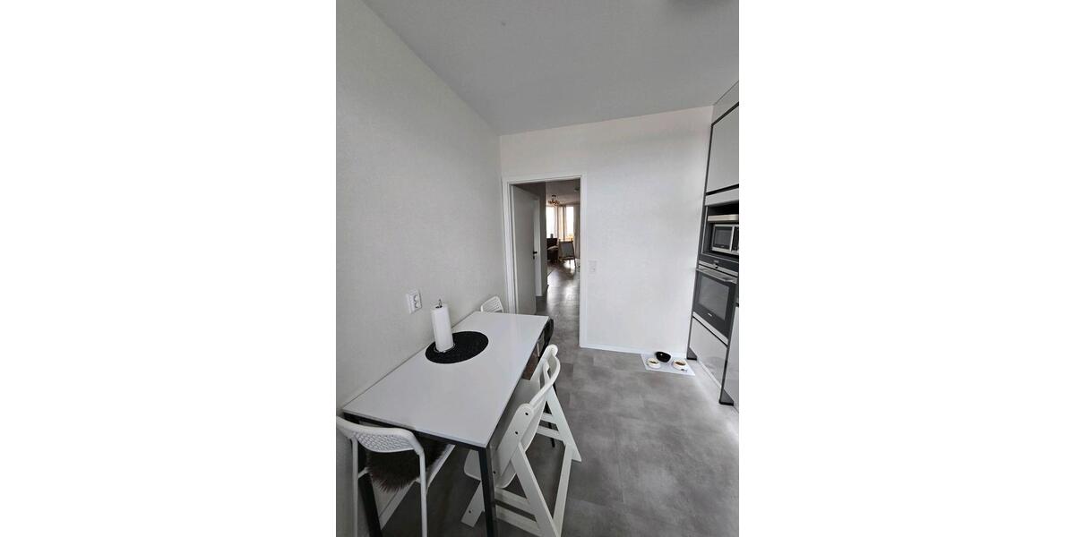 Etagenwohnung Ratingen Tiefenbroich - 3 Zimmer, 92 m&sup2;, 280.000&euro; | Angebot:27161528