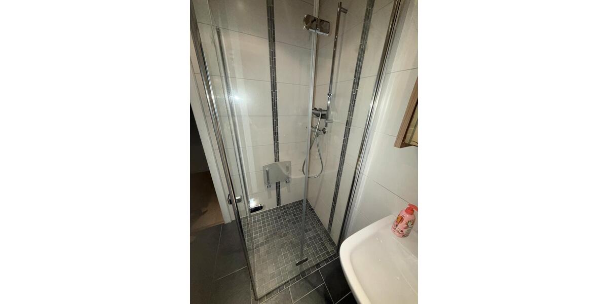 Etagenwohnung Gelsenkirchen Gelsenkirchen-Nord - 4 Zimmer, 95 m&sup2;, 1.500&euro; | Angebot:26105521