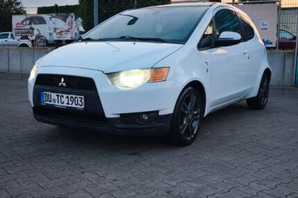Mitsubishi Colt 129.000 km 3.249 &euro; Duisburg 47198