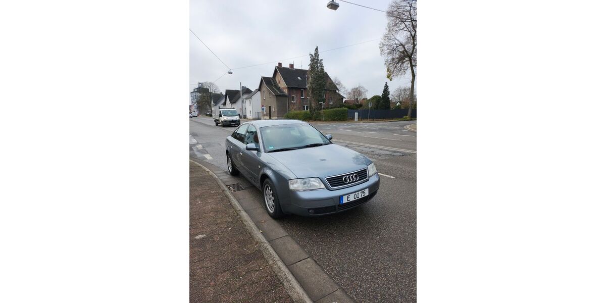 Audi A6 124.000 km 4.700 &euro; Essen 45130