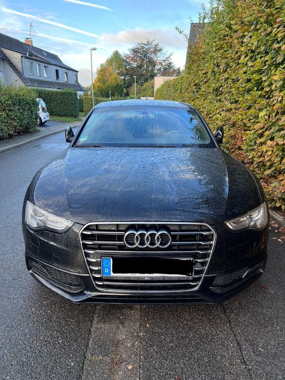 Audi A5 165.000 km 19.500 € Essen 45149