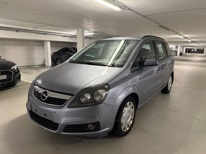 Opel Zafira 100.000 km 4.200 € Essen 45326