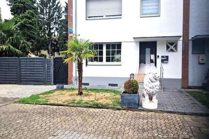 Haus zum Mieten in Oberhausen 2.600 € 130 m² - Haus Oberhausen Alstaden | Angebot:27450563