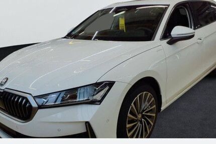 Skoda Superb 9.616 km 39.330 &euro; Bochum 44809