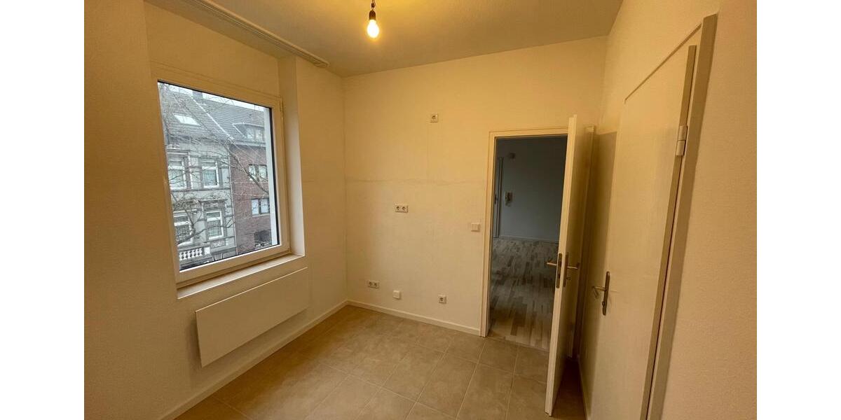 Etagenwohnung Krefeld Fischeln - 2 Zimmer, 61 m&sup2;, 500&euro; | Angebot:25352215