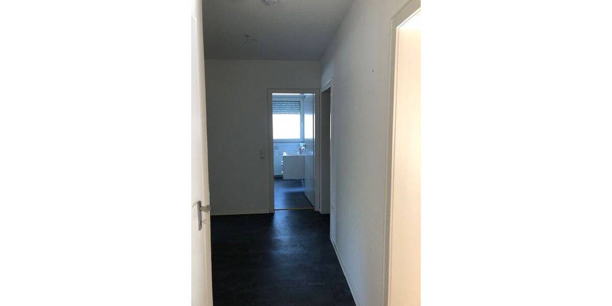 Etagenwohnung Duisburg Hochheide - 3 Zimmer, 77 m&sup2;, 590&euro; | Angebot:26758825