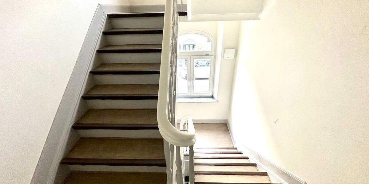 Saniertes Dreifamilienhaus in zentraler Wohnlage 6 zimmer