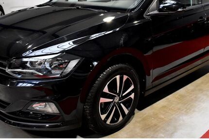 VW Polo 21.800 km 19.980 € Neukirchen-Vluyn 47506