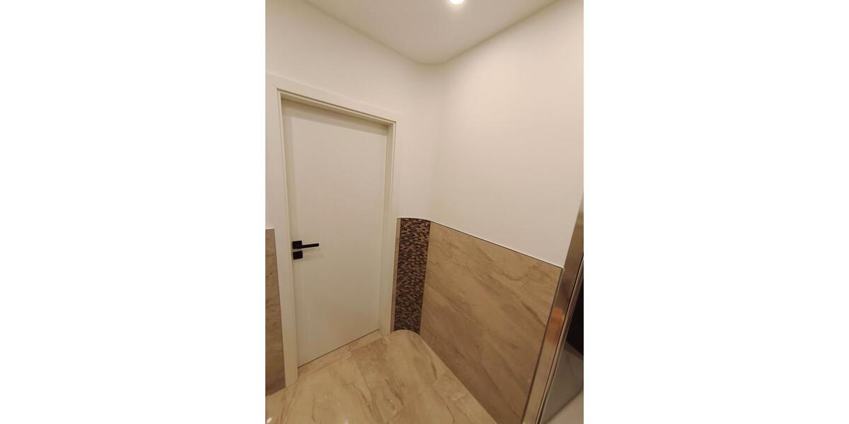 Frisch grundrenovierte 3 Zimmer Wohnung zu verkaufen - RESERVIERT 3 zimmer