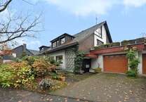 Haus zum Kaufen in Mülheim an der Ruhr 498.000 € 176 m²