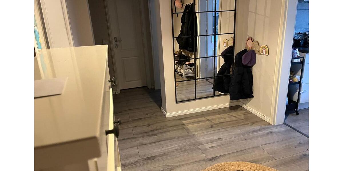 Modernisierte 3,5-Raum-Wohnung mit Balkon und Einbauküche 3 zimmer