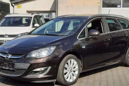 Opel Astra 228.321 km 2.999 € Mülheim 45473