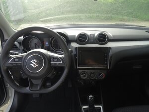 Suzuki Swift Comfort Hybrid+Kamera+Sitzheizung+Tempo+ 55.912 km 12.777 &euro; Meerbusch 40667