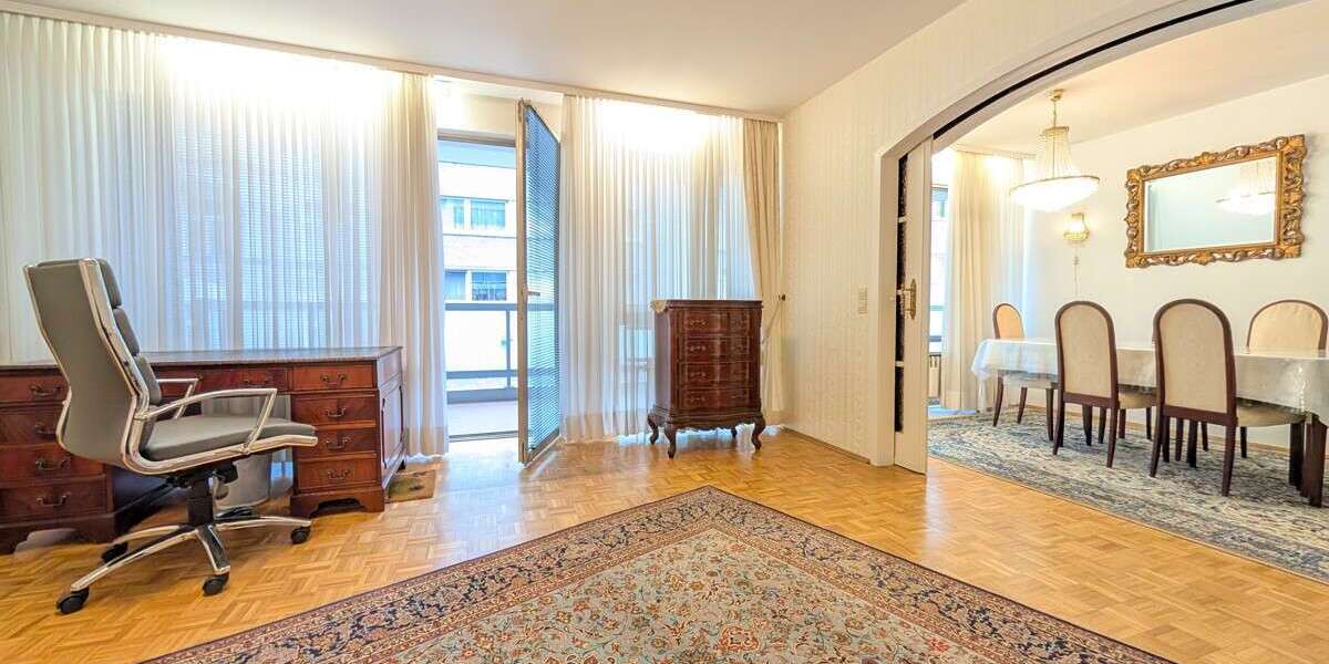 Wohnung zum Kaufen in Düsseldorf 625.000 € 121 m² 5 zimmer