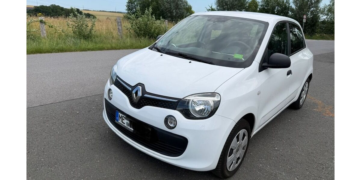 Renault Twingo 62.200 km 4.590 &euro; Mettmann 40822