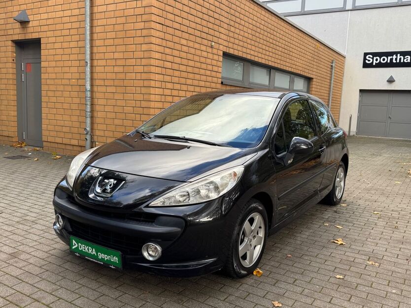 Peugeot 207 174.454 km 2.990 € Essen 45326